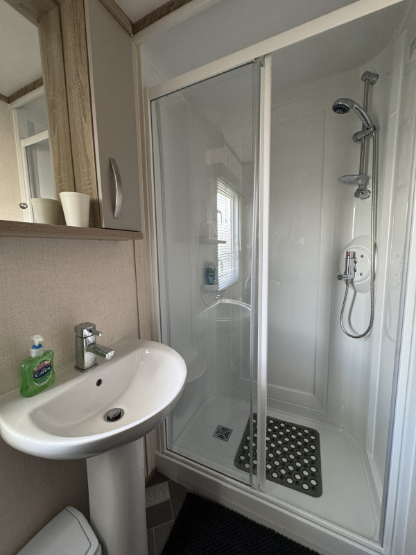 Carnaby Oakdale 2021 centre-lounge style static caravan at Romney Sands, Kent