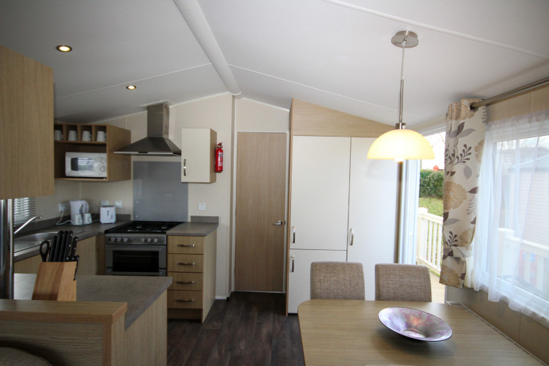 Willerby Brockenhurst 2016 at Allhallows, Kent. 3 bedrooms, decking, DG/CH