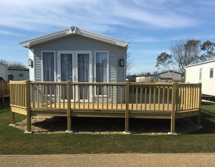 Static Caravan Pinewoods Holiday Park