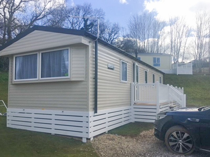 Willerby Etchingham 2018 at Golden Sands, Dawlish, Devon. Lovely decking, 3 bedrooms