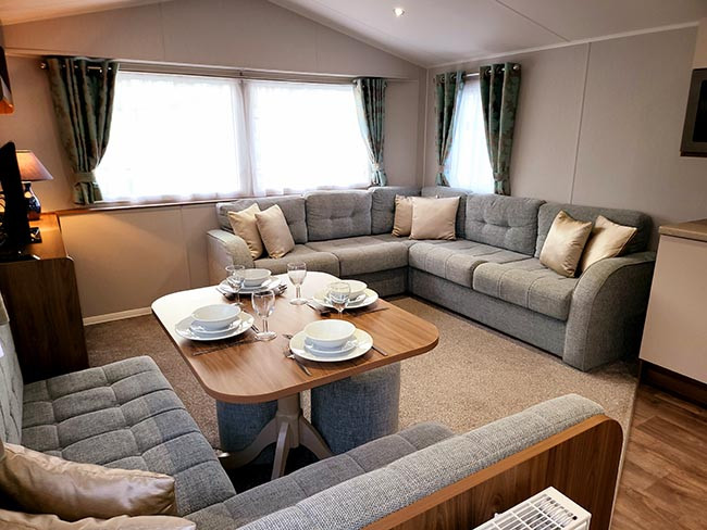 3 bed Willerby Seasons 2019 caravan on Butlins site, Skegness, Lincolnshire