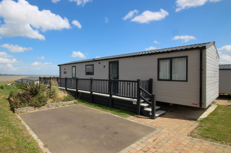 ABI Ambleside Premier 2021 at Kent Coast Holiday Park, Allhallows. Great elevated position with sea views