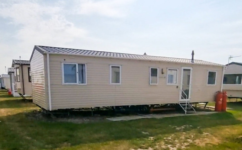 2017 Willerby Lymington 4 bed at New Beach, Dymchurch, Kent
