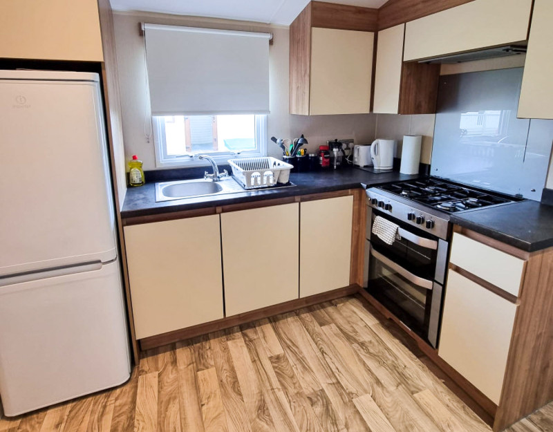 2017 Willerby Lymington 4 bed at New Beach, Dymchurch, Kent
