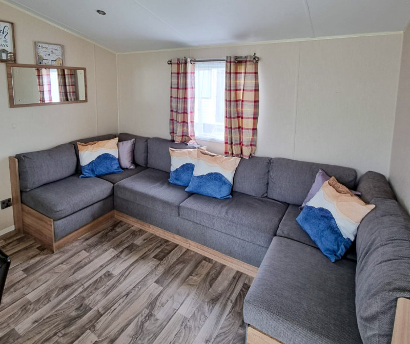 2017 Willerby Lymington 4 bed at New Beach, Dymchurch, Kent
