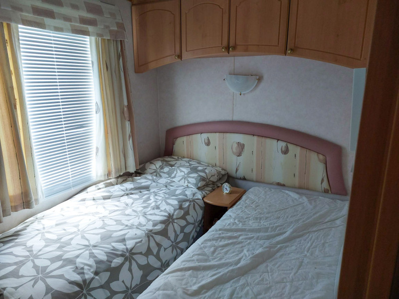 Pemberton Lucerne 2004 on private site near We | Private Sale Caravans ...