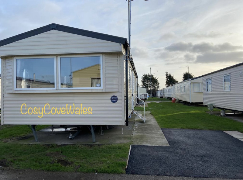 Excellent condition Willerby Peppy 2016 at Lyons Robin Hood, Rhyl, North Wales