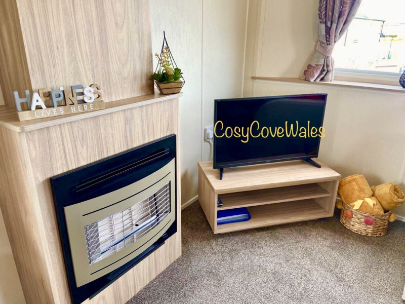 Excellent condition Willerby Peppy 2016 at Lyons Robin Hood, Rhyl, North Wales