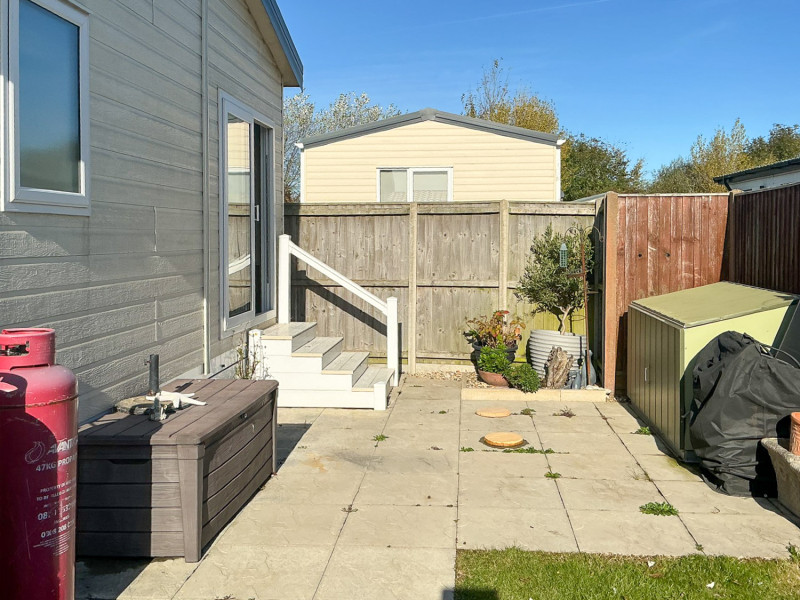 Pemberton Rivendale 2019 twin lodge sited at Heathland Beach, Kessingland, Norfolk
