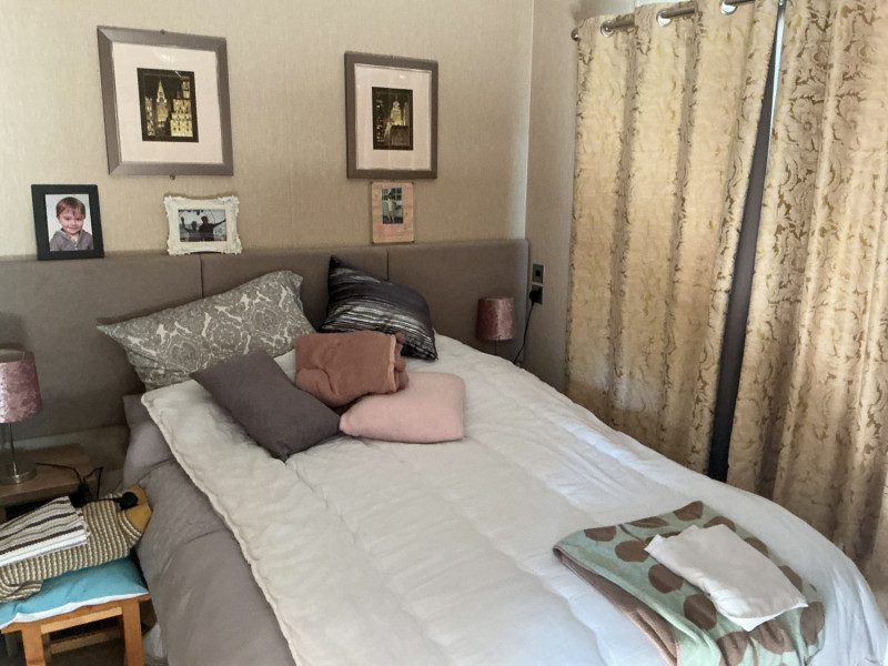 Pemberton Rivendale 2019 twin lodge sited at Heathland Beach, Kessingland, Norfolk