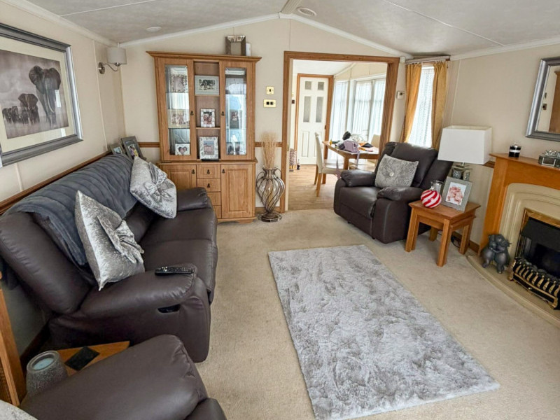 Willerby Kingswood 2006 static caravan at Haven's Kent Coast, Allhallows