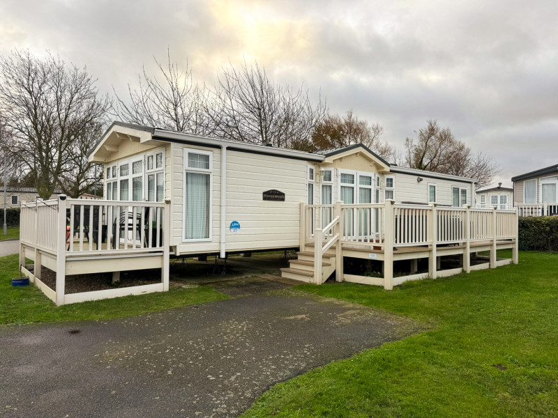 Willerby Kingswood 2006 static caravan at Haven's Kent Coast, Allhallows