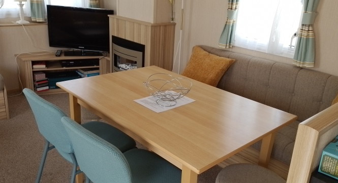 ABI Summer Breeze 2016 sited at Hoburne Cotswold, South Cerney, Cirencester.