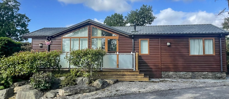 2 bedroom lodge on a small park in the Lake District near Bowness, Cumbria