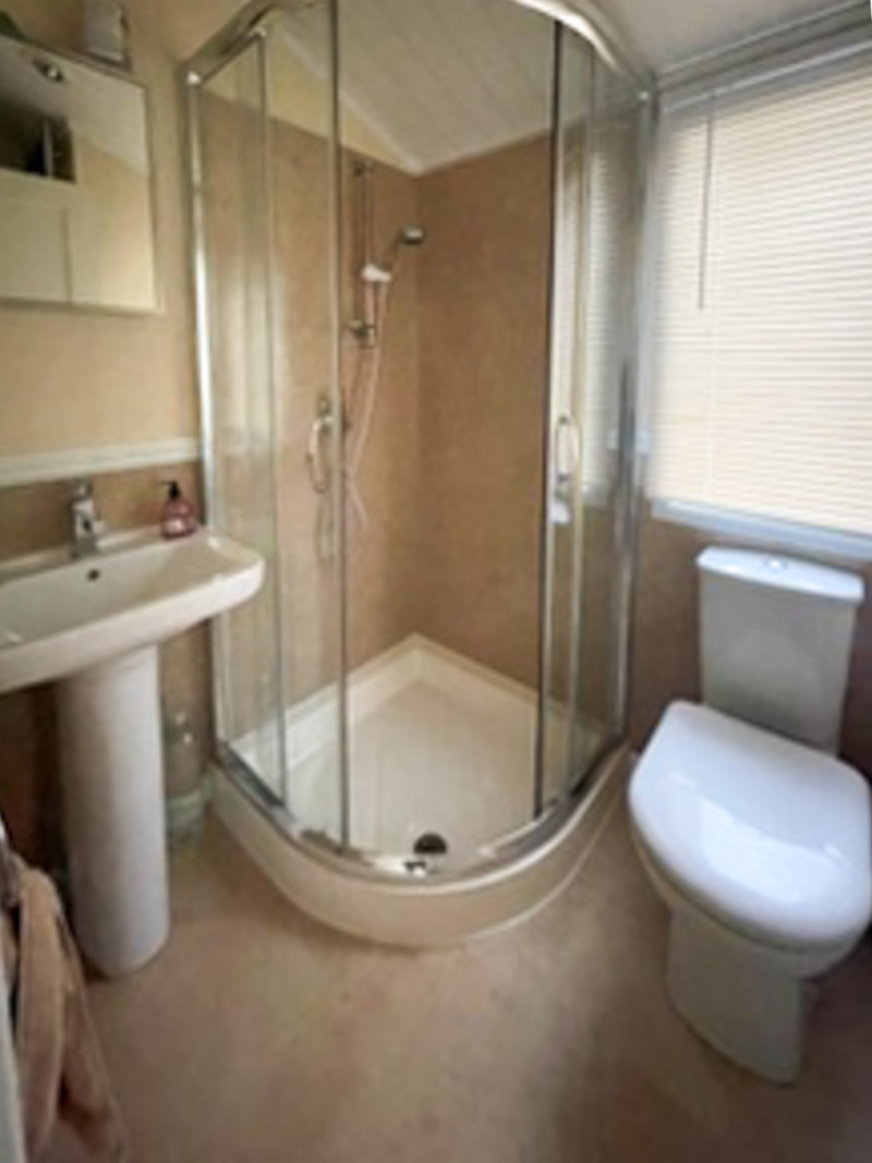 2 bedroom lodge on a small park in the Lake District near Bowness, Cumbria