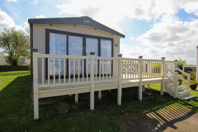 ABI Ambleside 2022 on a fantastic corner pitch at Haven Allhallows, Kent. Big decking