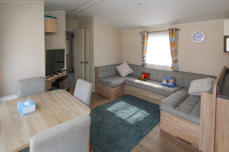 Willerby Johnson 2019 centre-lounge static on New Beach, Dymchurch, Kent