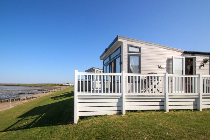 Willerby Vogue Classique 2022 static caravan for private sale sited at Haven’s Kent Coast Holiday Park, Allhallows