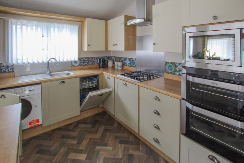 Willerby Everleigh Lodge 2019 with sunny decking sited at Coghurst Hall, Hastings, East Sussex