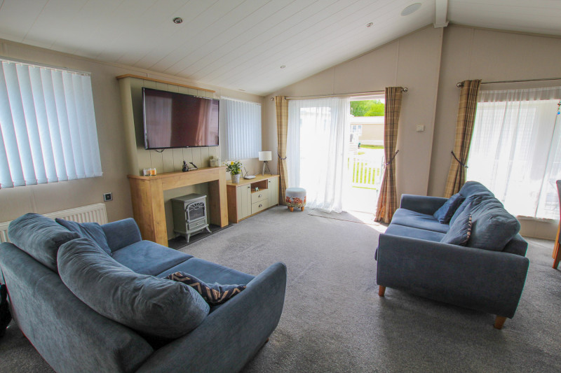 Willerby Everleigh Lodge 2019 with sunny decking sited at Coghurst Hall, Hastings, East Sussex