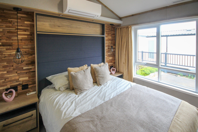 ABI Westwood Lodge 2022 sited at Allhallows, Kent. Great condition and stunning pitch