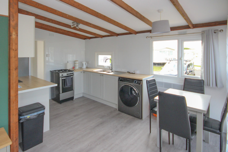 Brentmere Twin Chalet 1989 sited at Allhallows, Kent. 3 bedrooms. Fully renovated