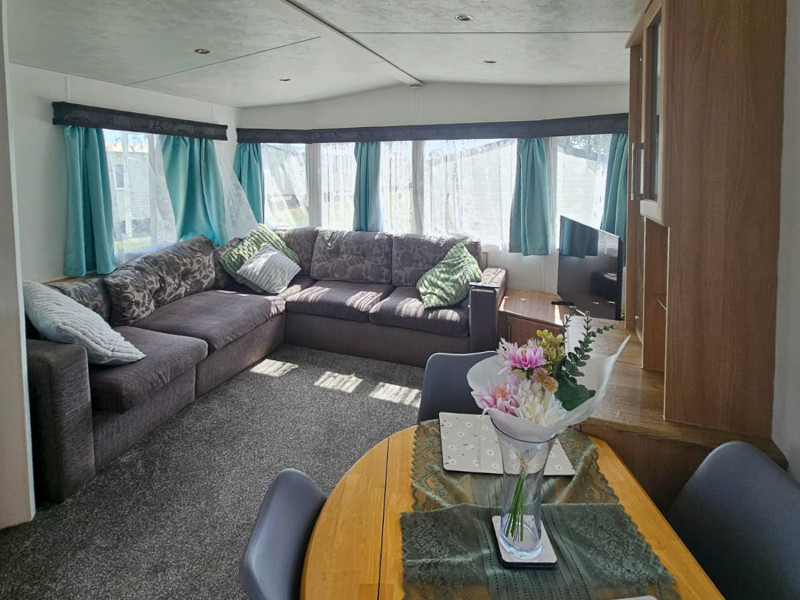 Delta Denbigh Deluxe 2011 static caravan sited at New Beach, Dymchurch, Kent - 3 bedrooms