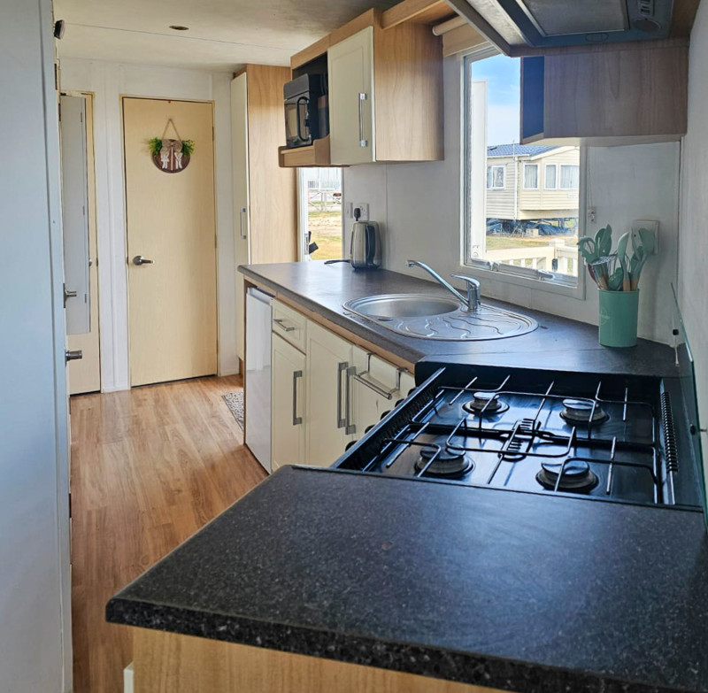 Delta Denbigh Deluxe 2011 static caravan sited at New Beach, Dymchurch, Kent - 3 bedrooms