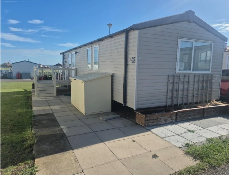 Swift Bordeaux 2014 static caravan on Golden Leas Holiday Park, Sheppey, Kent
