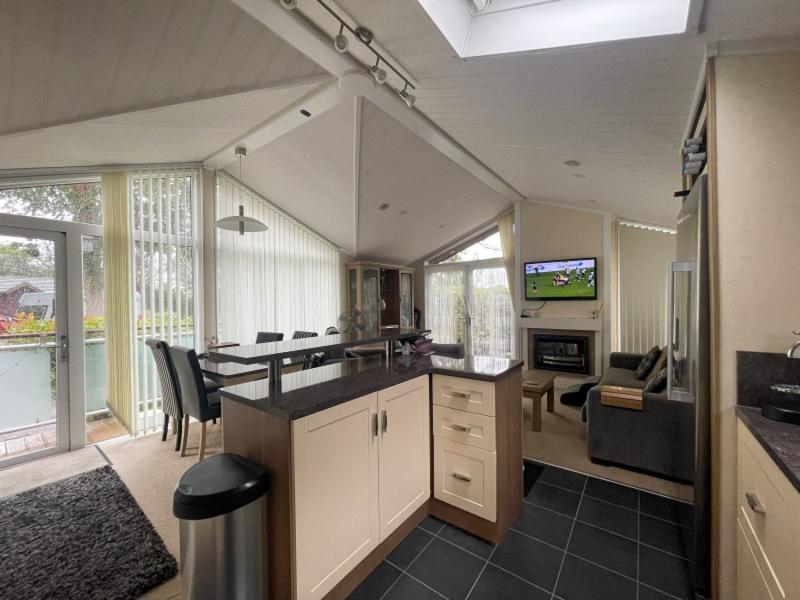 2 bedroom lodge on a small park in the Lake District near Bowness, Cumbria