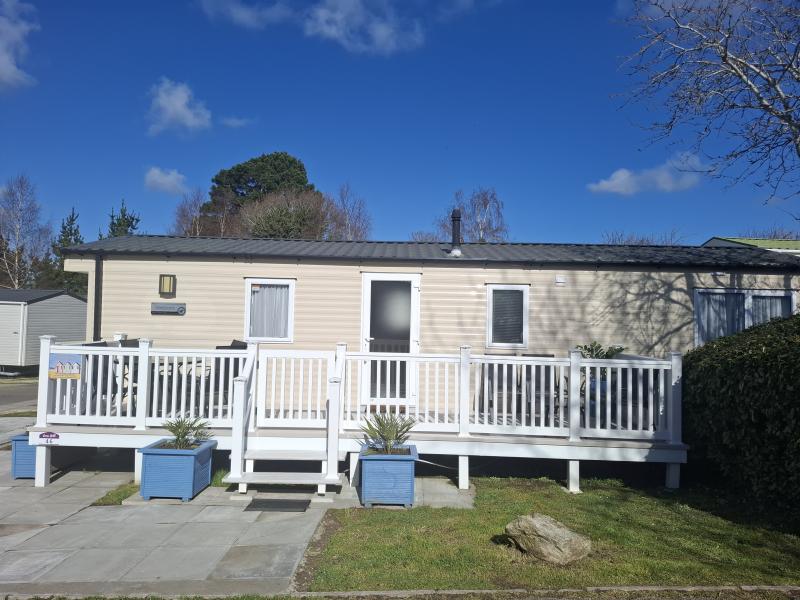 2 Bedroom holiday home for sale on Rockley Park, Poole Dorset