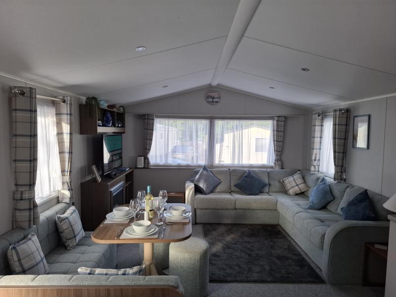 2 Bedroom holiday home for sale on Rockley Park, Poole Dorset
