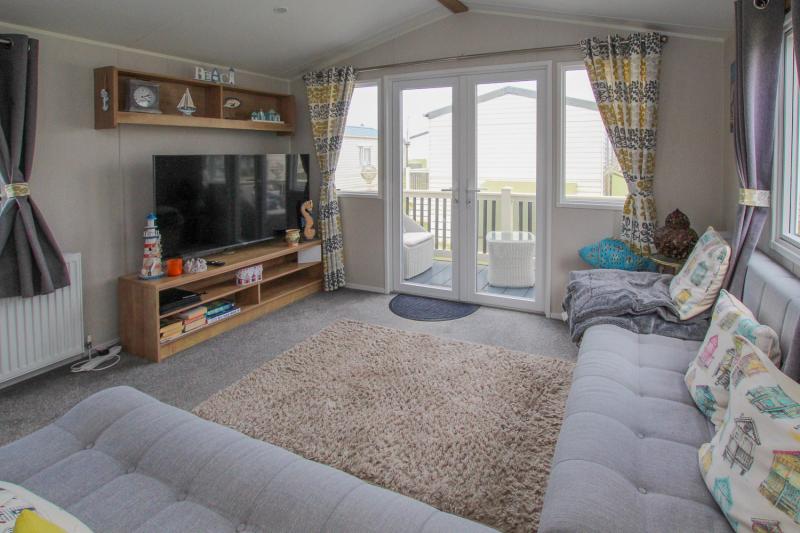 Willerby Grasmere 2022 with decking sited at Seaview Holiday Park, Whitstable, Kent