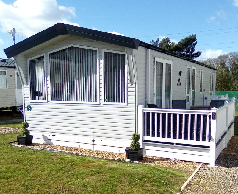Atlas Status 2020 sited at Caldecott Hall Country Park, Fritton, Norfolk