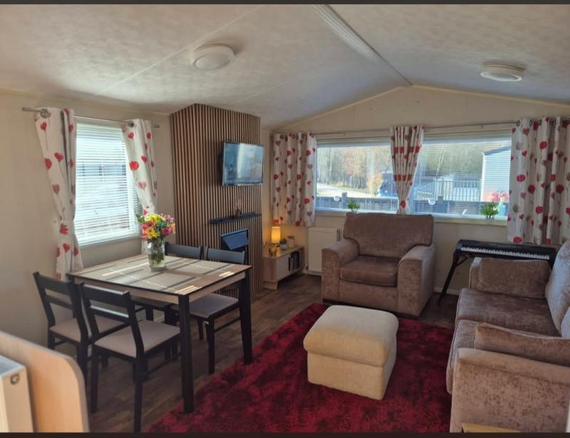 2 Bedroom caravan for sale on Unity 7 Lakes Crowle