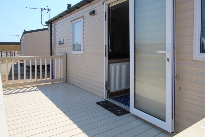 Willerby Caledonia 2018 static caravan sited at New Beach, Dymchurch, Kent