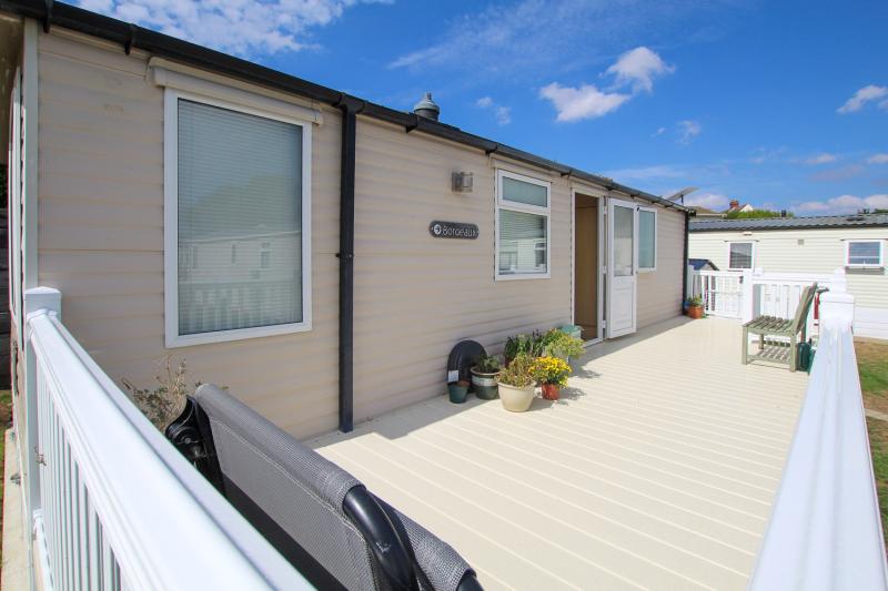 Swift Bordeaux 2010 on Capel Court, Kent. Full 12 month licence, new decking