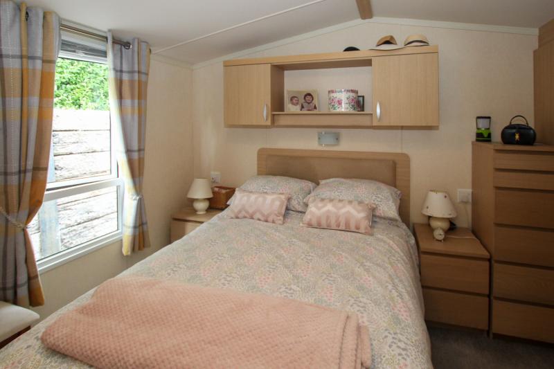 Swift Bordeaux 2010 on Capel Court, Kent. Full 12 month licence, new decking